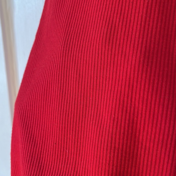 ***WILL BE DONATED IF NOT SOLD THIS WEEK***PLT Red Ribbed Summer Dress - Picture 8 of 9